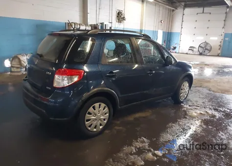 2010 Suzuki Sx4 Technology из США, поврежденный, VIN JS2YB5A3XA6301141